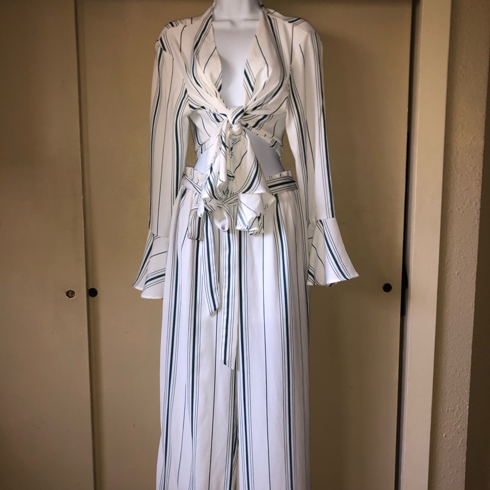 White two piece pant set size Large